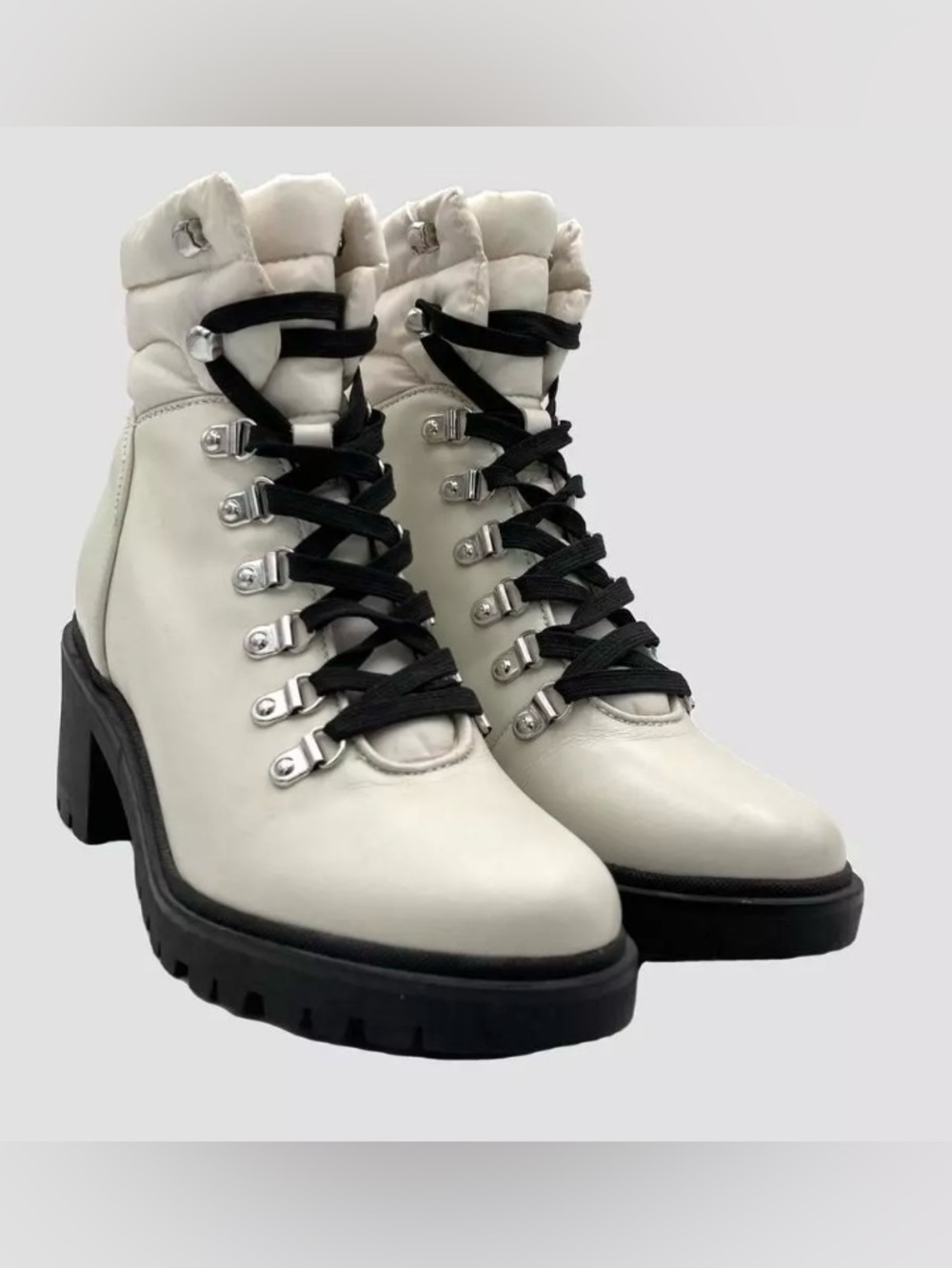 Nine West Sz 9 White Lace-Up Quilted Ankle Boots with Black Laces - Picture 2 of 8